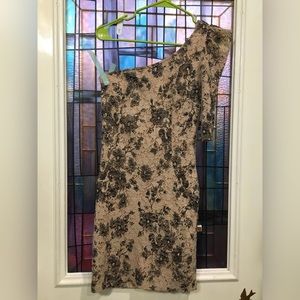 Lace dress
